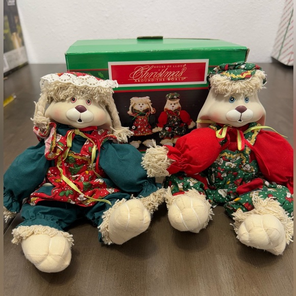 Vintage House Of Lloyd Christmas Around the World Hip & Hop Porcelain Bunny Set - Picture 1 of 6